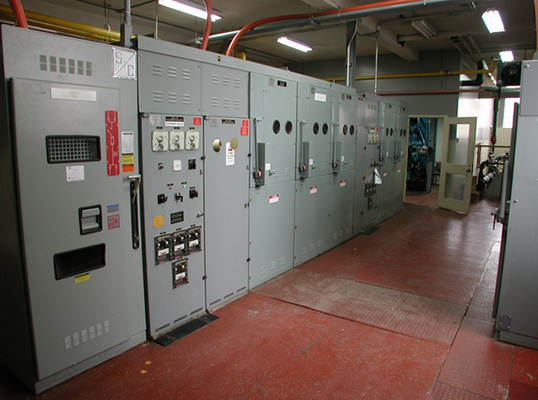 Kiểm tra hệ thống điện tại nhà máy KCN Đất Đỏ